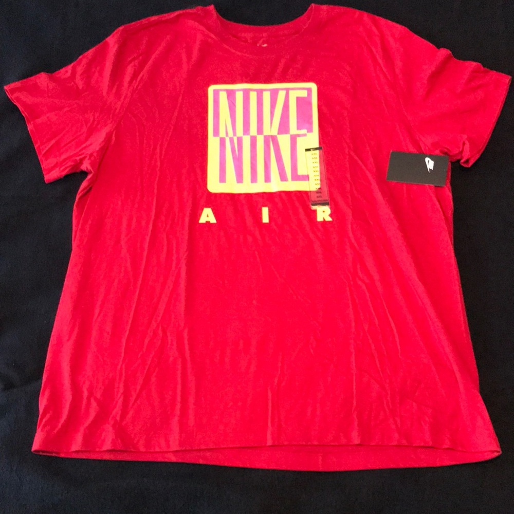 Nike Men’s T-Shirt
